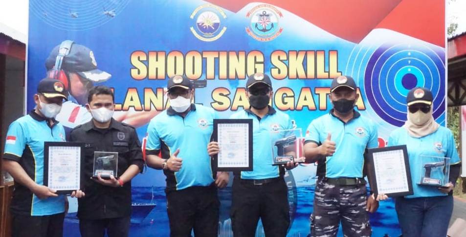 Rangkaian Peringatan Hari Armada RI, Gelar Ketangkasan Menembak, Shooting Skill Bersama Forkopimda Berlangsung di Lapangan Tembak Usman Harun Mako Lanal Sangatta 3 WhatsApp Image 2021 11 30 at 16.17.09