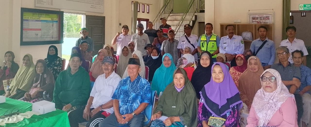 Berkah Awal Tahun, Yayasan Insan Mulia PT Pamapersada Nusantara Area KPC Kutim Berikan 100 Paket Sembako Pada Lansia 2 PAMA SEMBAKO BENGALON 2 1