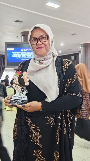 Koperasi OKUSA Raih Penghargaan Wajib Pajak Patuh Pada Gebyar dan Reward Pajak Daerah Kutai Timur 2025 2 Wajib Pajak