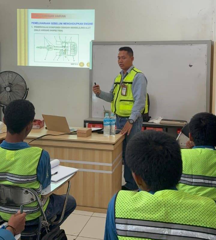 Dukung Program BLK Kutim, PAMA KPCS Hadirkan Instruktur Pelatihan Pengoperasian Excavator 2 WhatsApp Image 2026 08 29 at 21.39.43