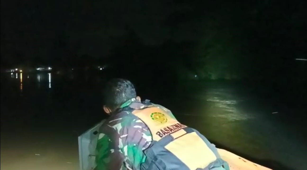 Sungai Sangatta Meluap, Tim Gabungan Lakukan Pencarian Bocah 14 Tahun yang Terseret Arus