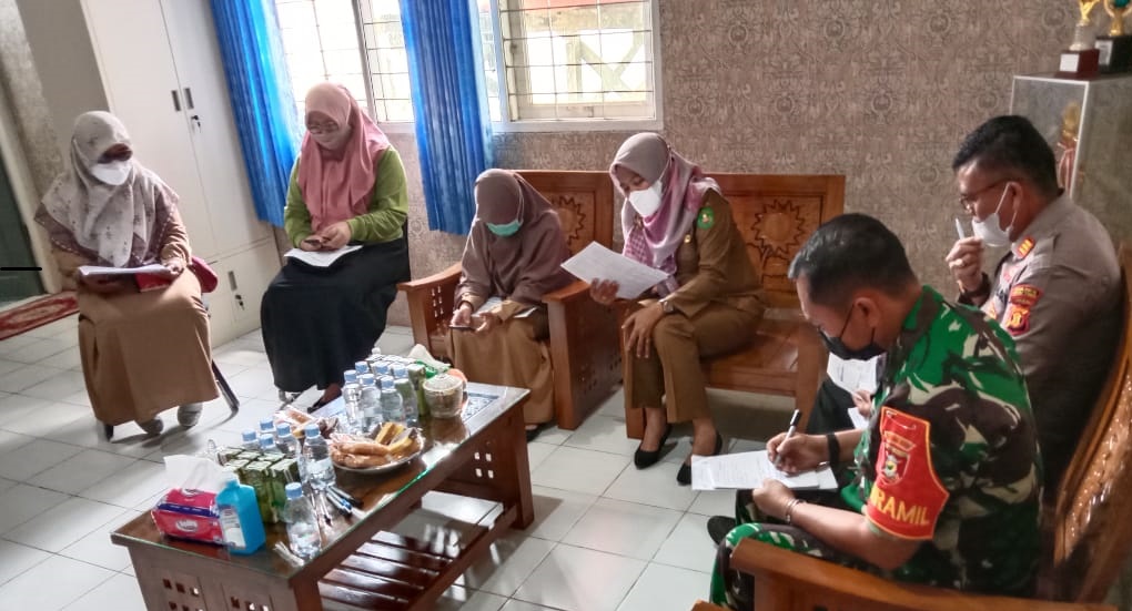 Segera Vaksinasi Anak Usia 6-11 Tahun, Danramil Sangatta Hadiri Rakor Bersama Unsur Muspika Sangatta Utara 1 Segera Vaksinasi Anak Usia 6-11 Tahun, Danramil Sangatta Hadiri Rakor Bersama Unsur Muspika Sangatta Utara