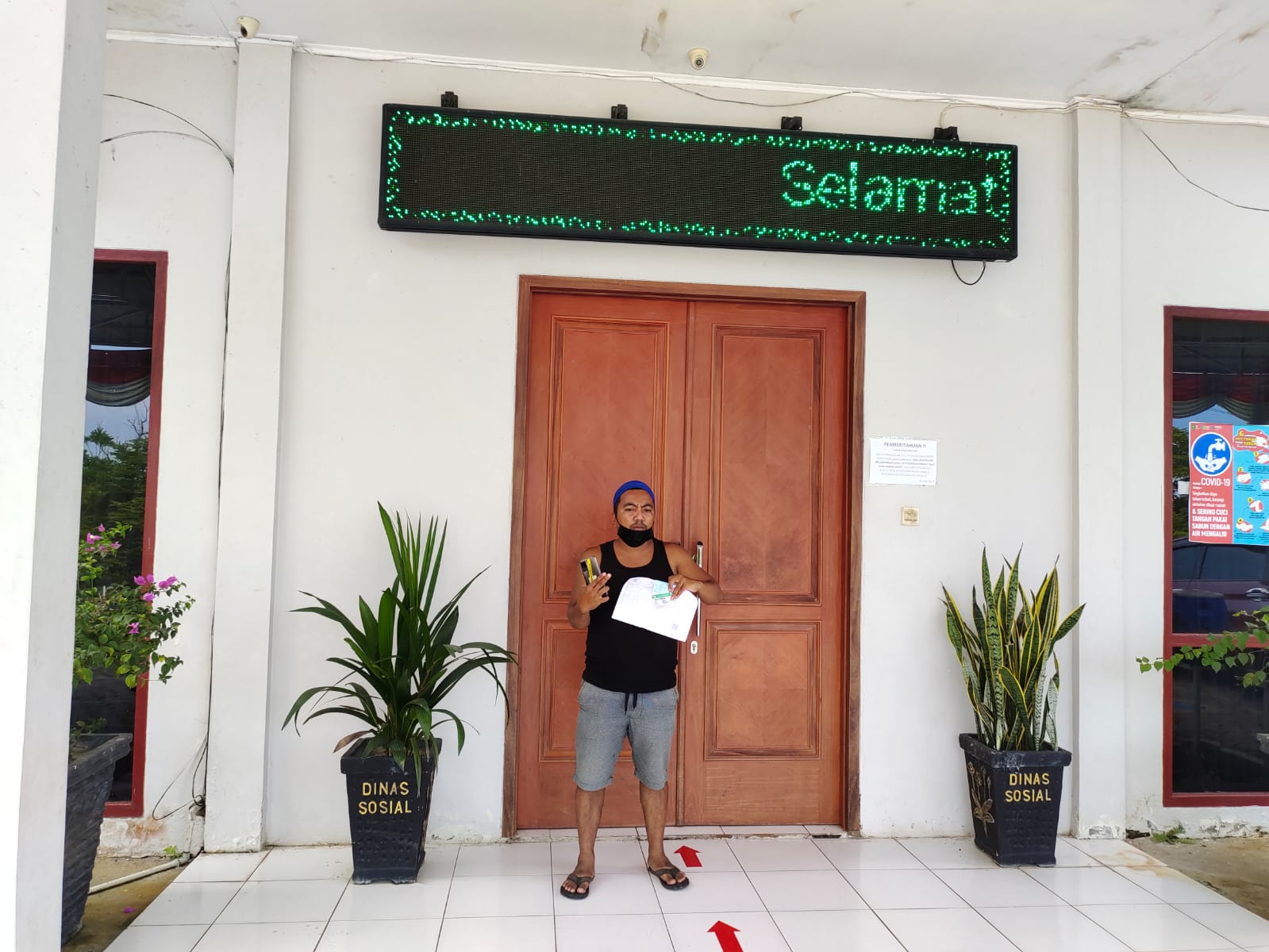 Kartu KIS Dinonaktifkan Warga Kecewa, Masih Jam Kerja Kantor Dissos Sudah Tutup, Warga Tak Peroleh Layanan 13 Kartu KIS Dinonaktifkan Warga Kecewa, Masih Jam Kerja Kantor Dissos Sudah Tutup, Warga Tak Peroleh Layanan