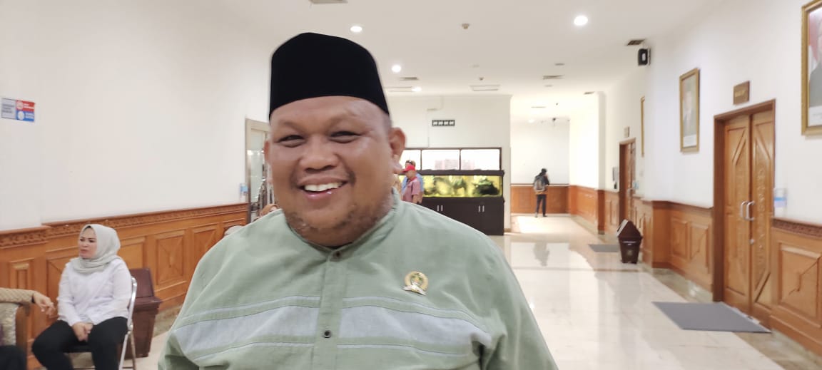 Warga Pedalaman Perlu Ambulance Khusus, Agusriansyah Soroti Pelayanan Obat