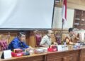 DPRD Kutim Beri Dukungan, Segera Sampaikan Aspirasi Nakes Kepada DPR RI 12 DPRD Kutim Beri Dukungan, Segera Sampaikan Aspirasi Nakes Kepada DPR RI