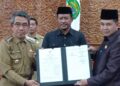 Raperda Tata Kelola Kearsipan Resmi Jadi Perda 14 Raperda Tata Kelola Kearsipan Resmi Jadi Perda