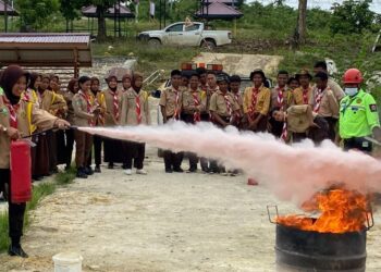 Terlibat Persami di Kaliorang, PPGD dan Teknik Pemadaman Api Disajikan PT Indexim Coalindo 1 Pemadaman Api