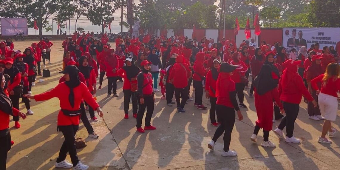Gelar Senam Jantung Sehat, DPC PDIP Kukar Meriahkan HSN