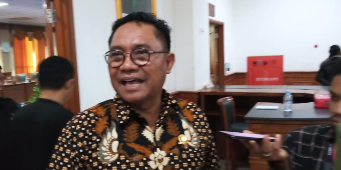 Dewan Minta Semua Ruas Jalan di Kaliorang Ditingkatkan 1 Dewan Minta Semua Ruas Jalan di Kaliorang Ditingkatkan