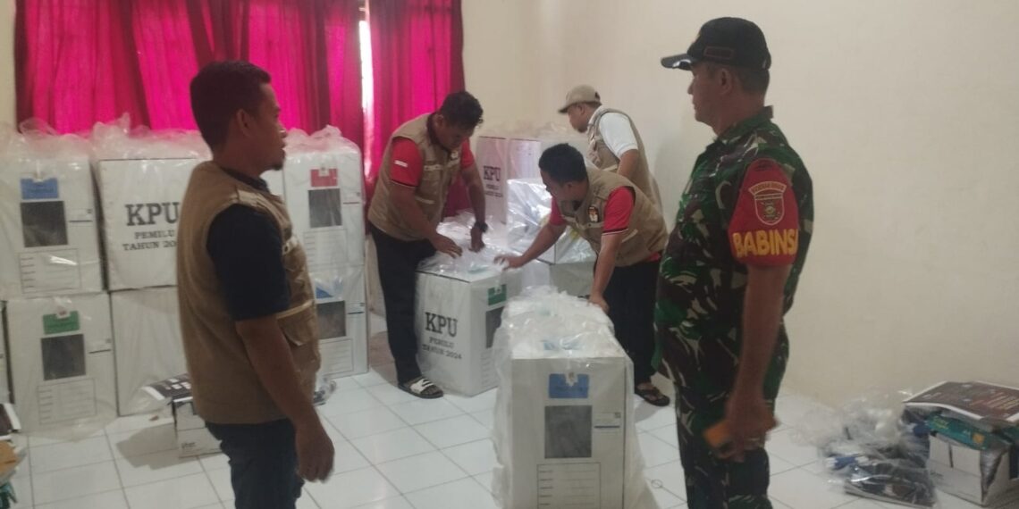 H-1 Jelang Pemilu, TNI Polri Tingkatkan Pengamanan Gudang Logistik 1 Pemilu