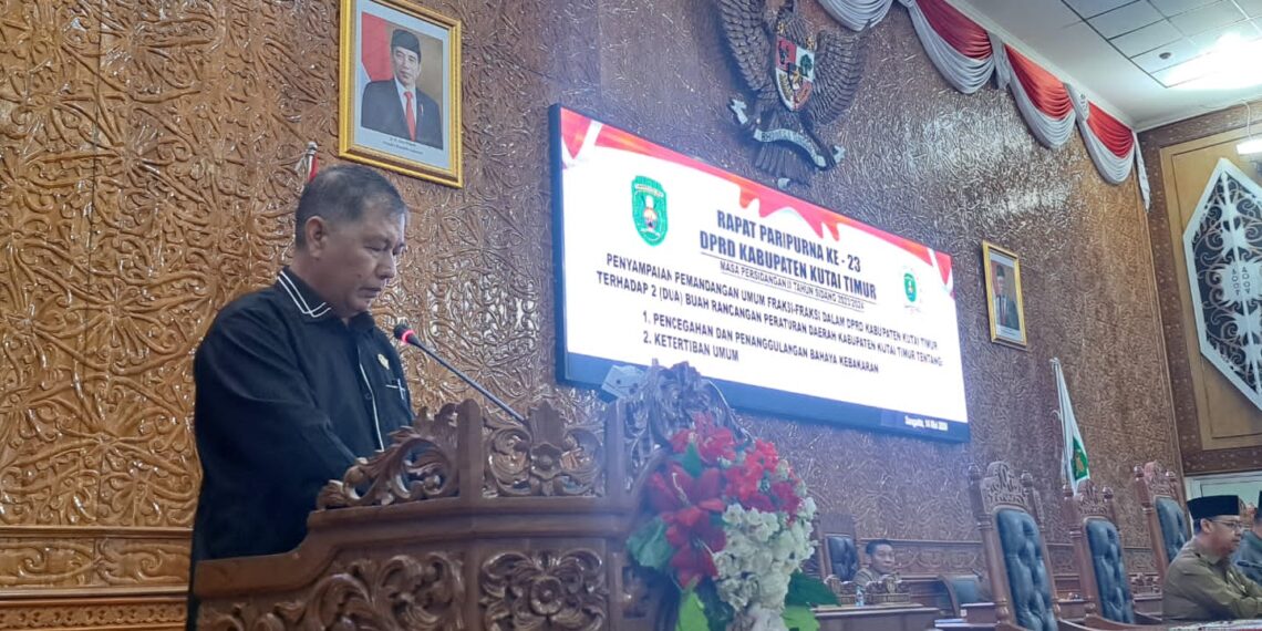 Fraksi Golkar Dorong Pembahasan Segera Raperda Pencegahan Bahaya Kebakaran dan Ketertiban Umum 1 Fraksi Golkar Dorong Pembahasan Segera Raperda Pencegahan Bahaya Kebakaran dan Ketertiban Umum