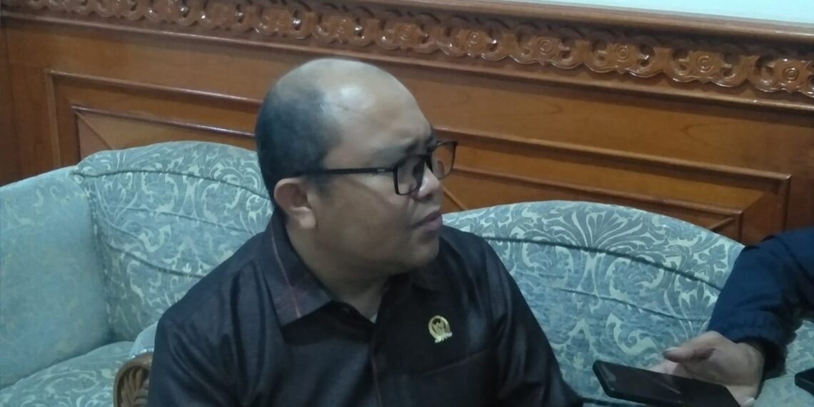 Meski Masih Berpolemik, Novel: Masyarakat Kampung Sidrap Patut Diapresiasi 1 Meski Masih Berpolemik, Novel: Masyarakat Kampung Sidrap Patut Diapresiasi
