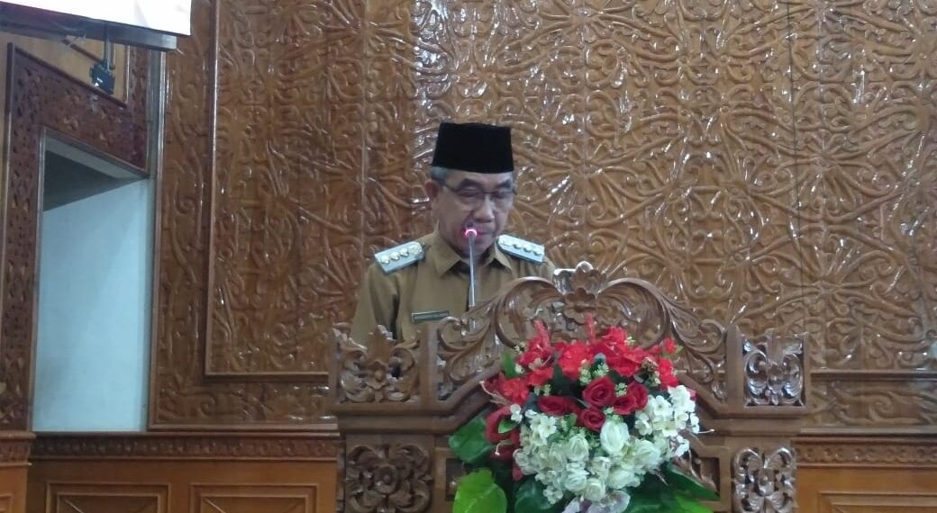 Fraksi PDIP Pertanyakan Selisih Nilai Sumber Penambahan Lain–lain Pendapatan Daerah yang Mencapai Rp 20,63 Miliar 1 Fraksi PDIP Pertanyakan Selisih Nilai Sumber Penambahan Lain–lain Pendapatan Daerah yang Mencapai Rp 20,63 Miliar
