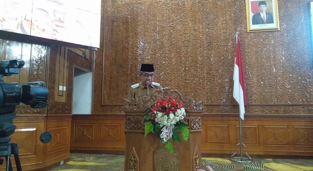 Ardiansyah Berkomitmen Menyegerakan Penuntasan Utang Pemerintah Daerah, dan Tingkatkan Transparansi Informasi Publik 1 Ardiansyah Berkomitmen Menyegerakan Penuntasan Utang Pemerintah Daerah, dan Tingkatkan Transparansi Informasi Publik