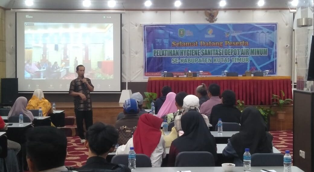 Jaga Kualitas Air Minum, Dinkes Kutim Gelar Pelatihan Hygiene Sanitasi Bagi Pengelola DAM 1 Dinkes Air Minum