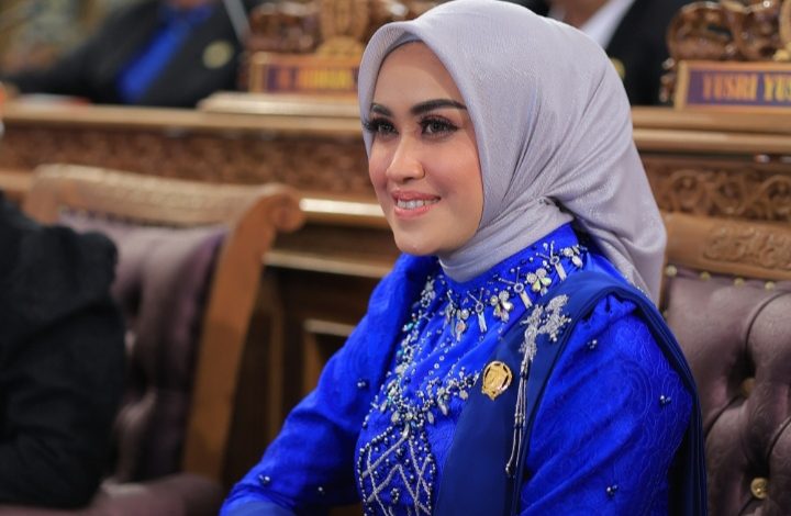Jelang Pilkada Kutim, Prayunita Utami: Perempuan Harus Ambil Peran 1 Jelang Pilkada Kutim, Prayunita Utami: Perempuan Harus Ambil Peran