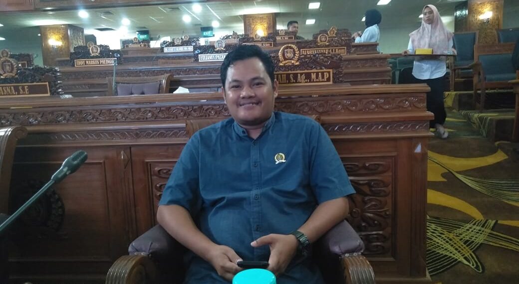 Akbar Tanjung Dukung Program Bantuan Motor Ketua RT se-Kutim 1 Akbar Tanjung Dukung Program Bantuan Motor Ketua RT se-Kutim