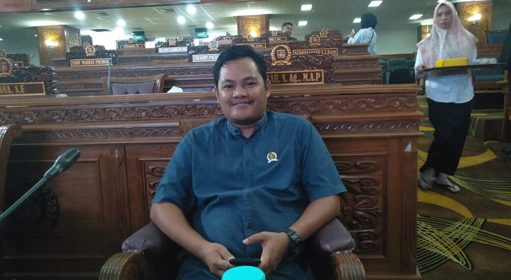 Dukung Program Pengembangan UMKM, Akbar Tanjung Minta OPD Terkait Perbaiki Sistem Pendataan 1 Dukung Program Pengembangan UMKM, Akbar Tanjung Minta OPD Terkait Perbaiki Sistem Pendataan