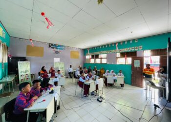 Berbahasa inggris