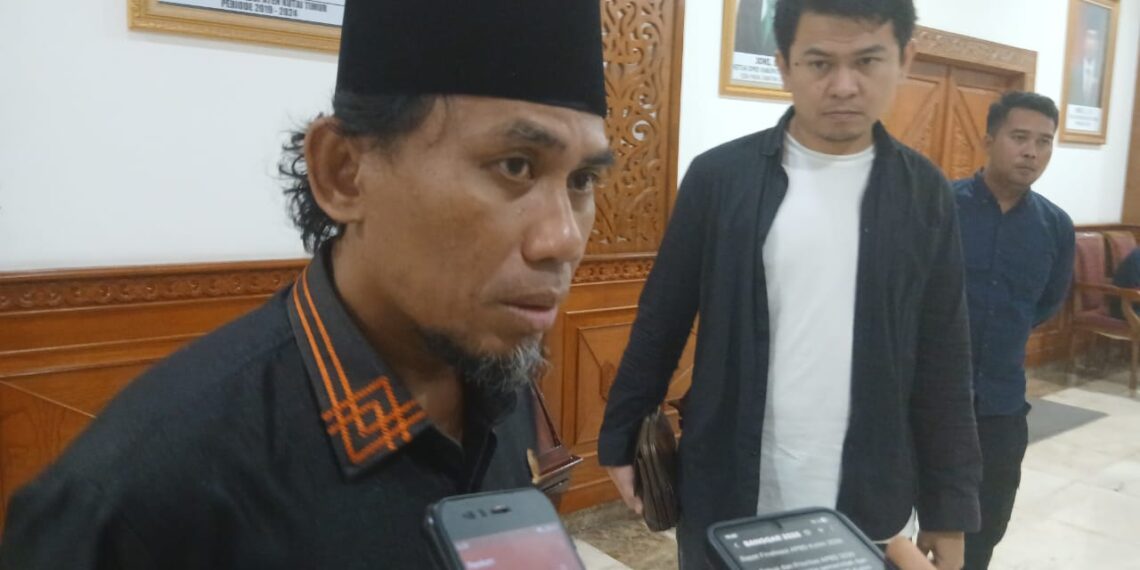 32 Paket MYC Batal, Ketua DPRD Kutim: Studi Kelayakan Belum Lengkap 1 32 Paket MYC Batal, Ketua DPRD Kutim: Studi Kelayakan Belum Lengkap