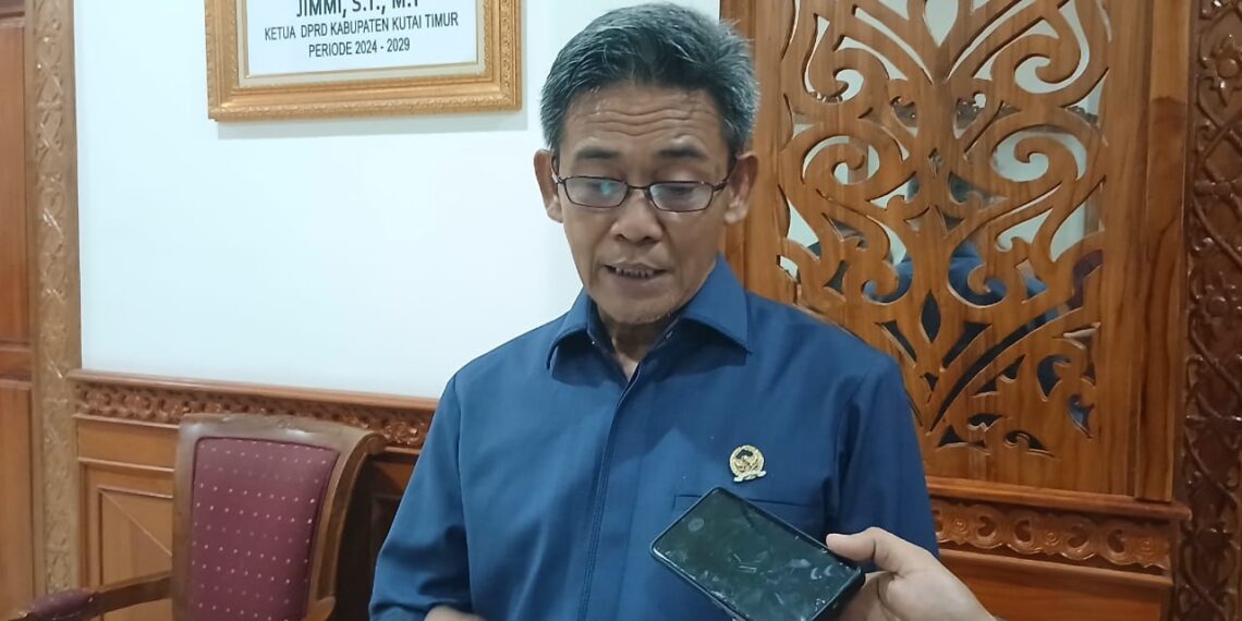 Listrik Segera Masuk Lima Desa, Sayid Umar: Akses Jalan Sandaran dan Karangan Fokus Utama