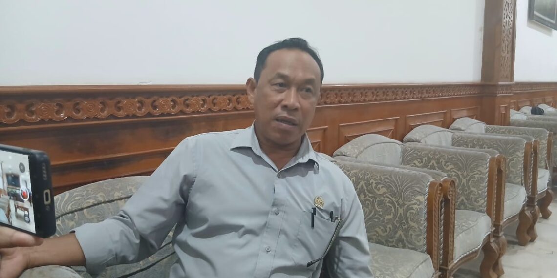 Pendidikan di Sandaran Masih Tertinggal, Akhmad Sulaiman Desak Solusi Permudah Pencairan Beasiswa Stimulan