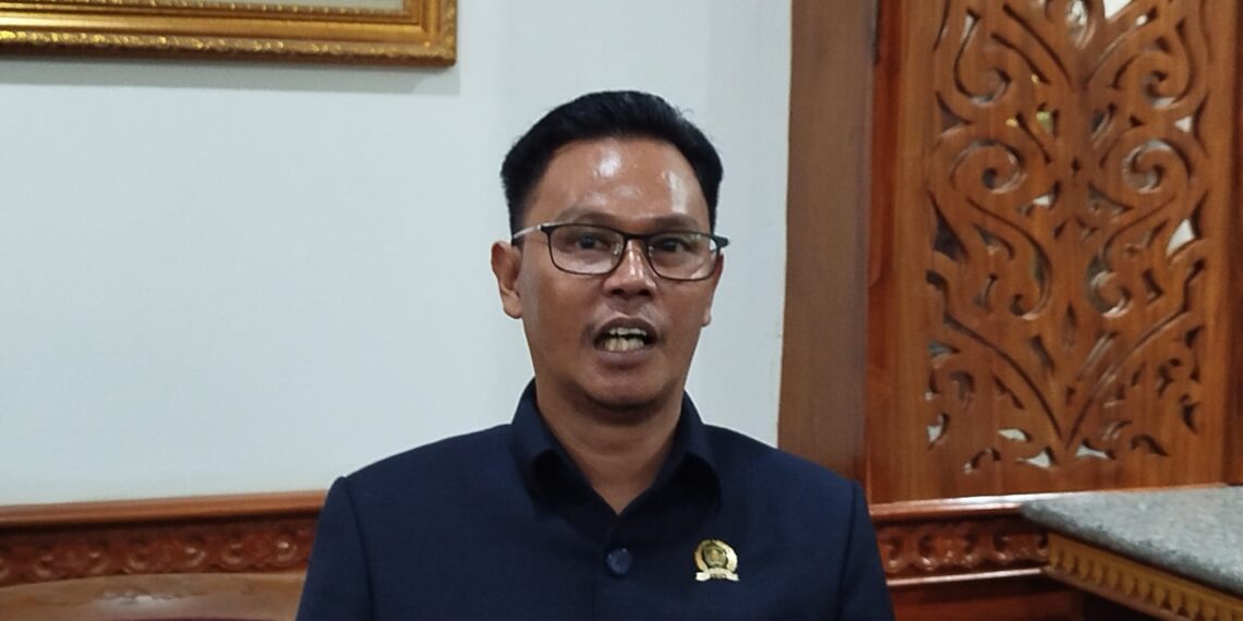 Karst Sangkulirang Menuju Geopark Dunia: Ardiansyah: Akses Jalan Wajib Dituntaskan 1 Karst Sangkulirang Menuju Geopark Dunia: Ardiansyah: Akses Jalan Wajib Dituntaskan