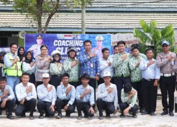 Bangun Kesadaran Berlalu Lintas Sejak Dini, PT Pamapersada Nusantara dan Satlantas Polres Kutim Edukasi Pelajar