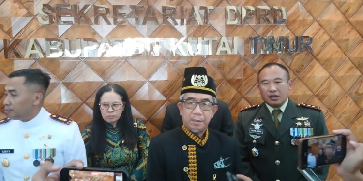 IPM Kutim 2025 Tembus 76,48, Bupati Ardiansyah Pasang Target Ambisius Lompat hingga 77,30 di Tahun 2027