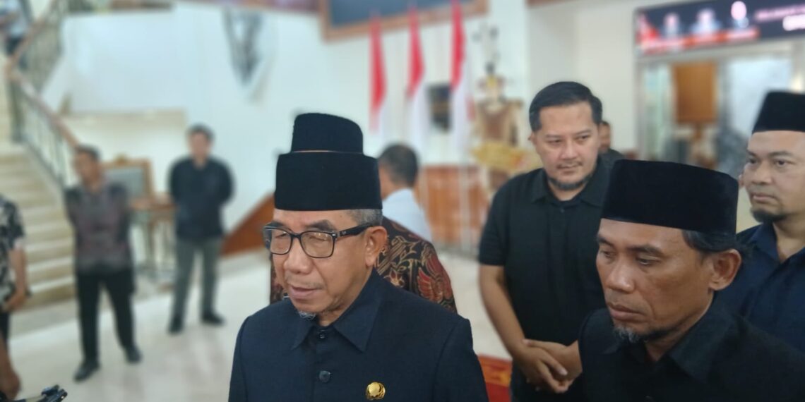 Gangguan Jaringan Interkoneksi Picu Pemadaman, Bupati Pastikan Perbaikan Kelistrikan di Kutim Segera Normal 1 Gangguan Jaringan Interkoneksi Picu Pemadaman, Bupati Pastikan Perbaikan Kelistrikan di Kutim Segera Normal