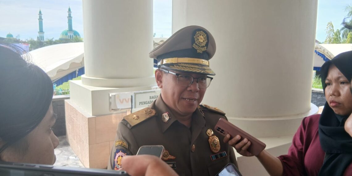 Keterbatasan APD Jadi Kendala, Satpol PP Kutim Tetap Sigap Kawal Penanganan Karhutla 1 Keterbatasan APD Jadi Kendala, Satpol PP Kutim Tetap Sigap Kawal Penanganan Karhutla