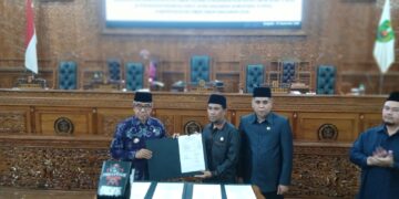 Sepakati P-KUA dan P-PPAS TA 2026, Pemkab dan DPRD Kutim Tetapkan Proyeksi Pendapatan Rp 6,40 Triliun